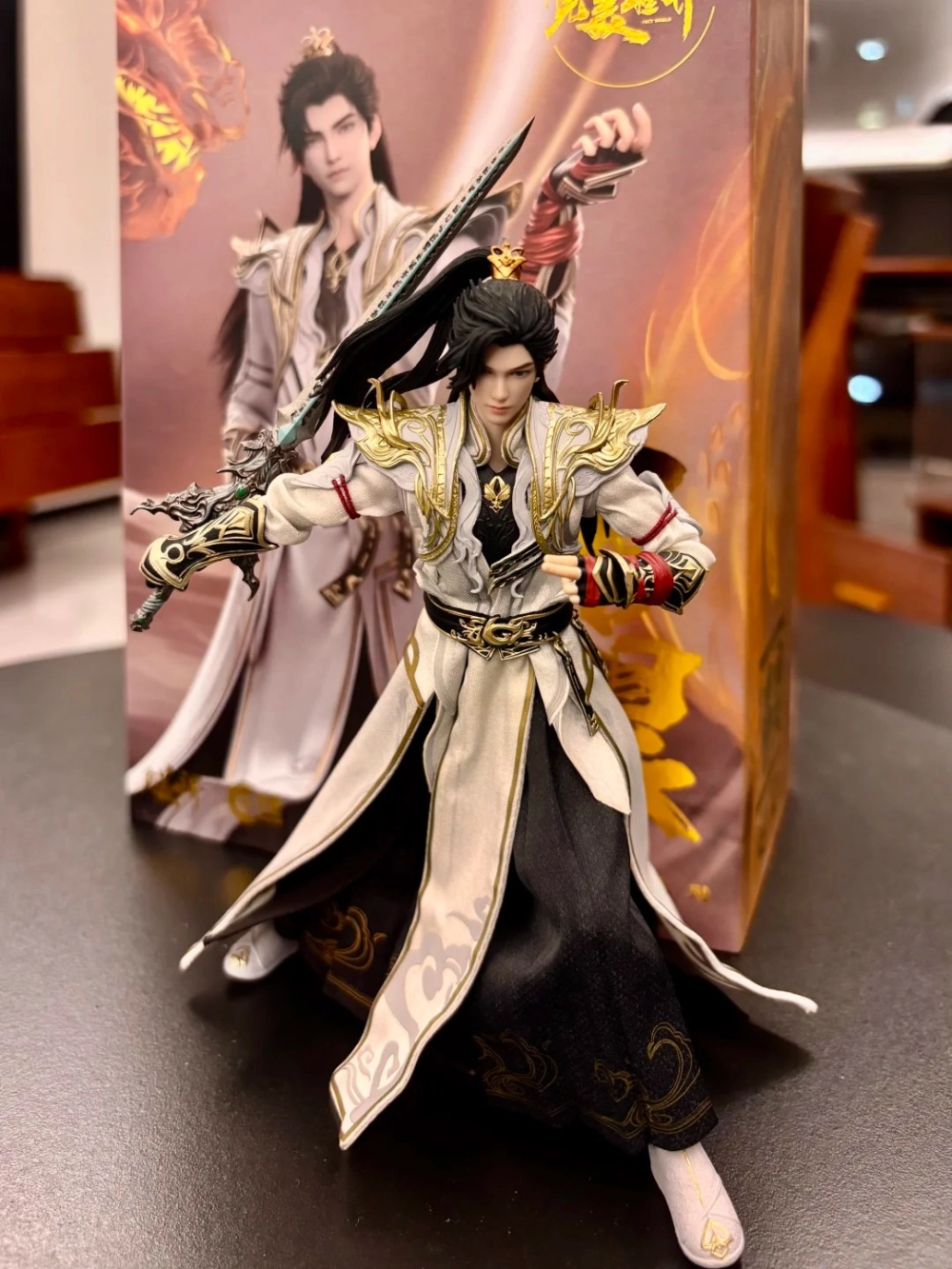 Hồng Đế Thế Giới Hoàn Mỹ 4k làm hình nền máy tính