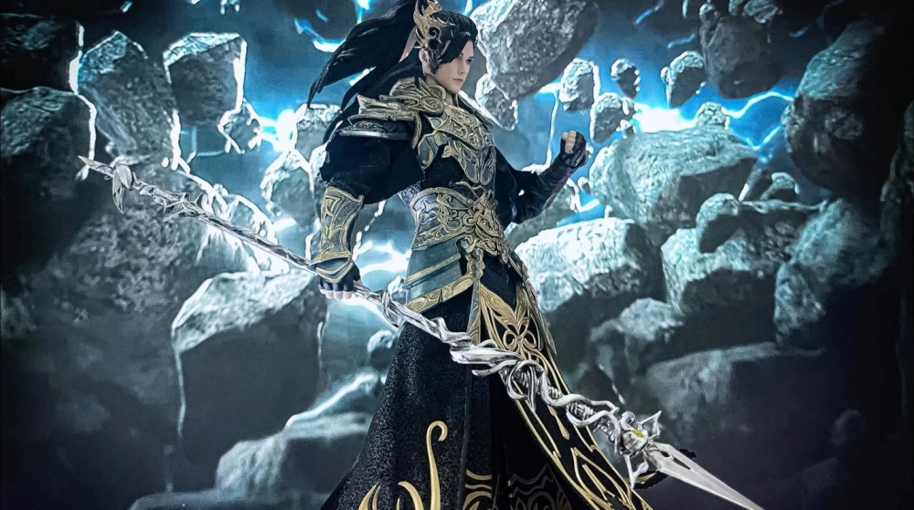 Thạch Hạo thi triển Côn Bằng Pháp với đôi cánh vàng kim