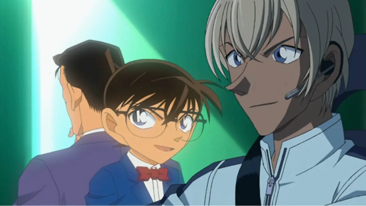 Amuro nghi ngờ Conan chính là Shinichi Kudo