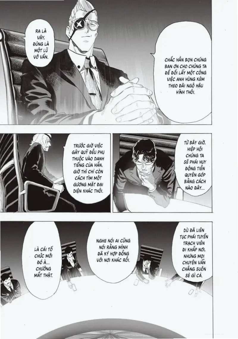 Anh hùng vs Quái vật