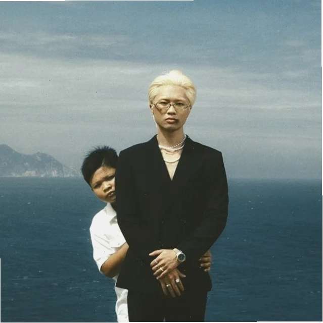 Bìa album 'Đánh đổi' của Obito