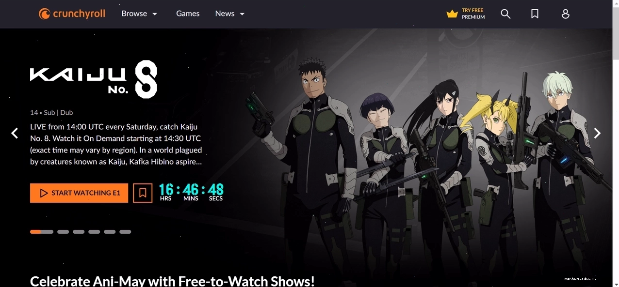 Giao diện Crunchyroll hiển thị các bộ anime nổi bật với tùy chọn phụ đề
