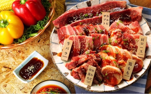 Không gian nhà hàng Gyu Shige ấm cúng và sang trọng