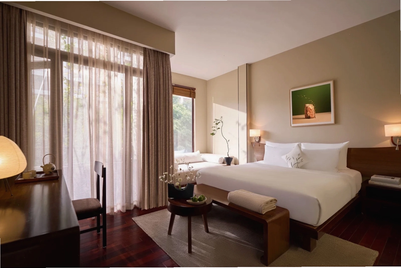 Không gian sang trọng của phòng Sakyo Suite tại Silverland Sakyo