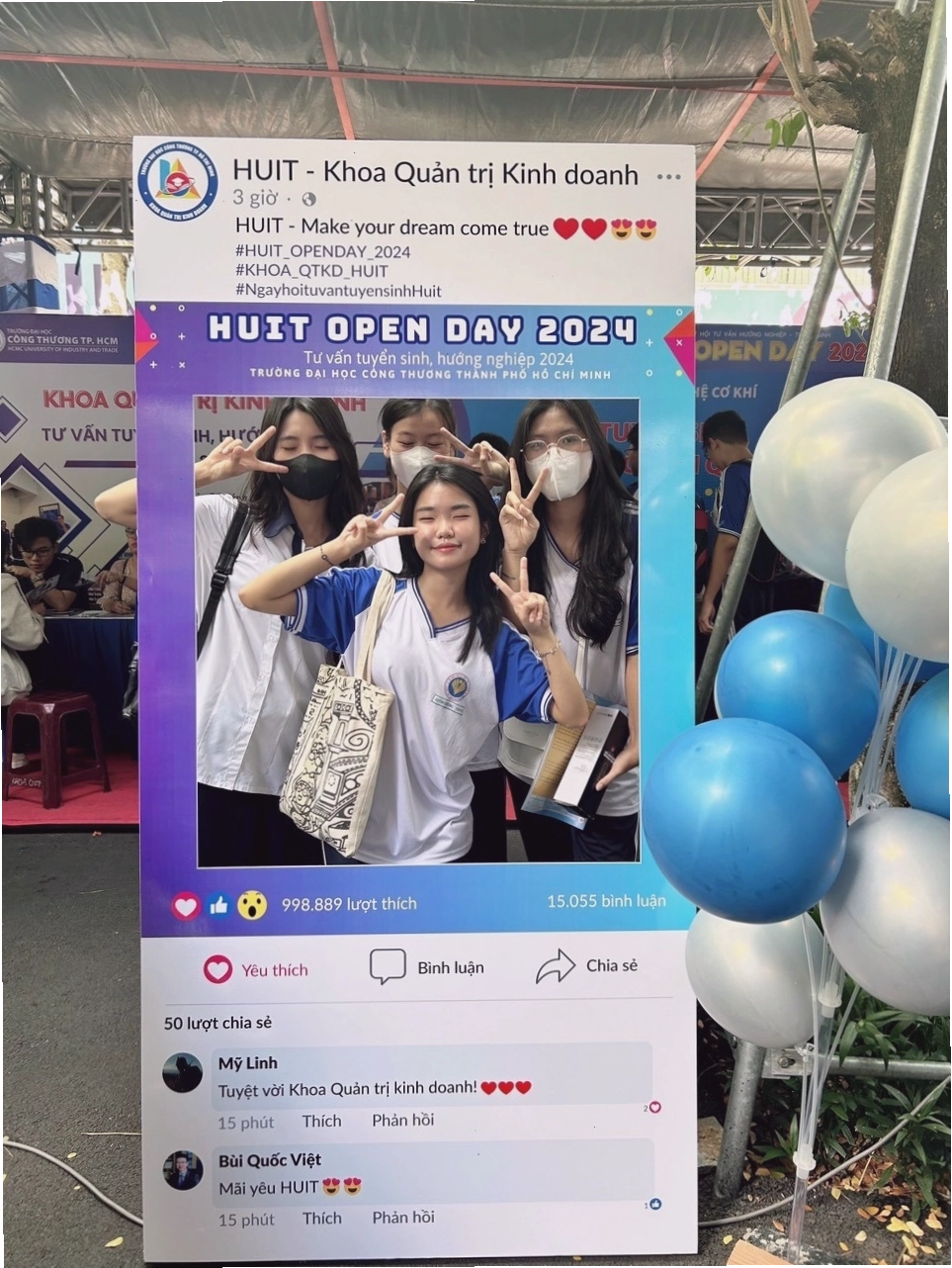 Khung check in sự kiện