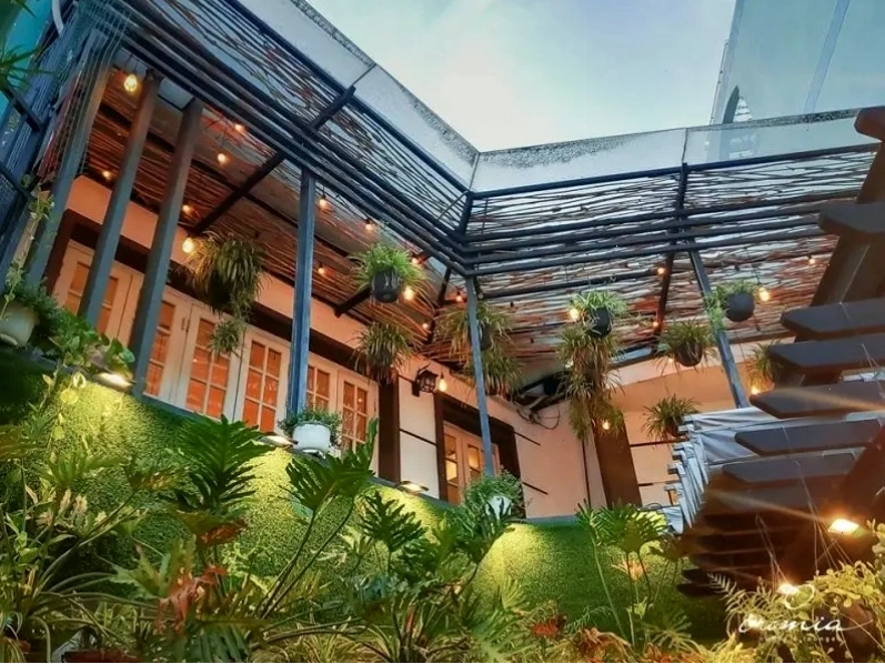 Quán cà phê nghệ thuật